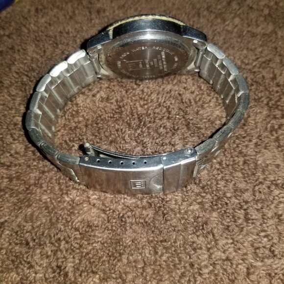 Wilson Glow in the Dark Watch Men's new battery - Picture 5 of 6